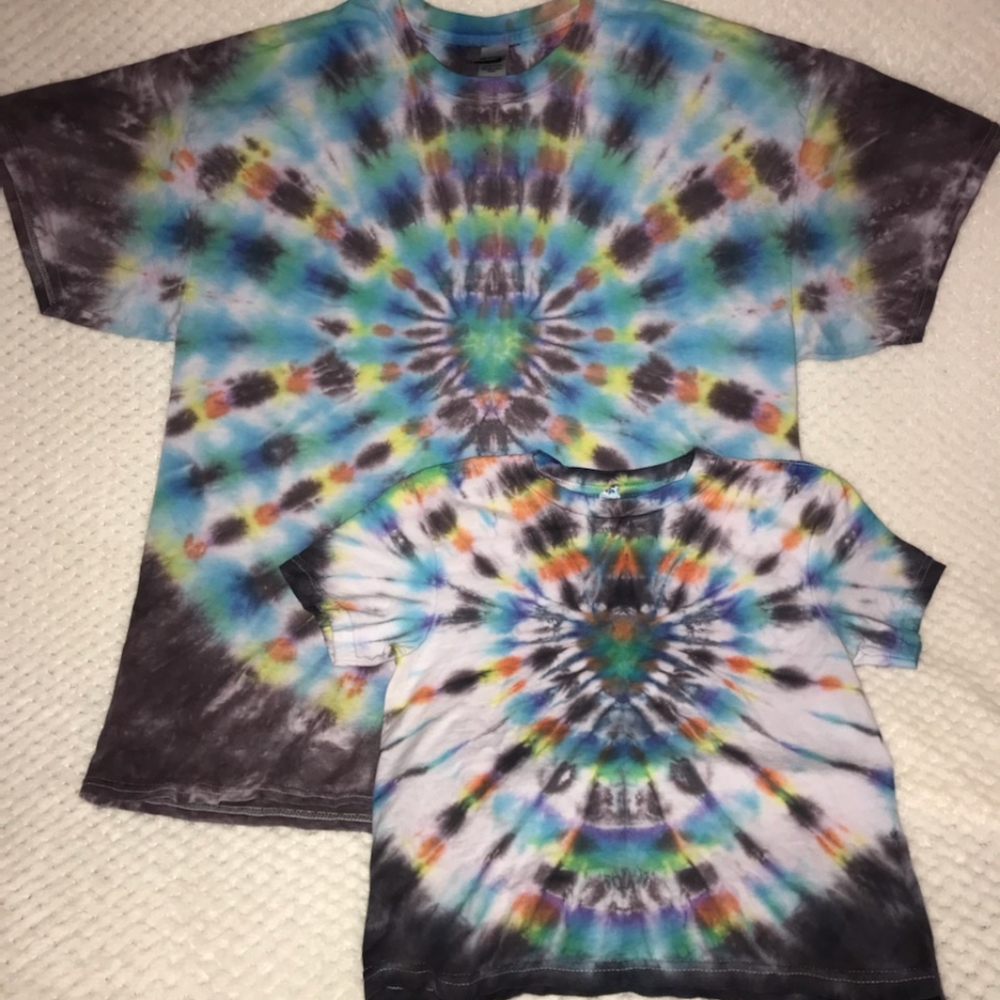 Tie dye mommy and me shirts